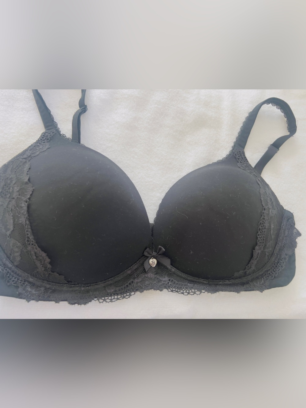 Victoria's Secret Black Lace-Trim Padded T-Shirt Bra